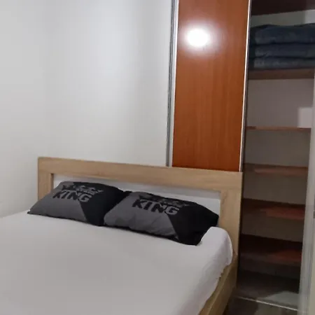 Maska Apartment *
